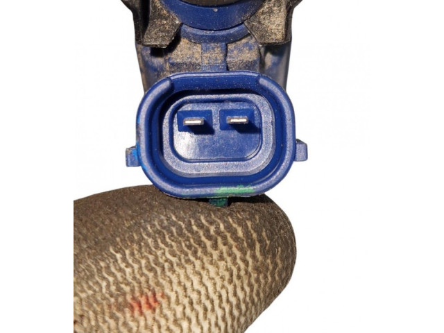 Vstřikovač 353102B000 KIA Venga G4FA