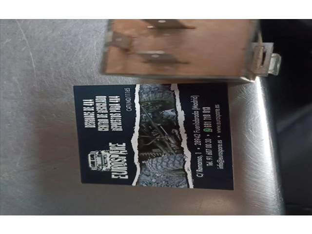 Pojistková skříňka 3301 Nissan Patrol 260 1989