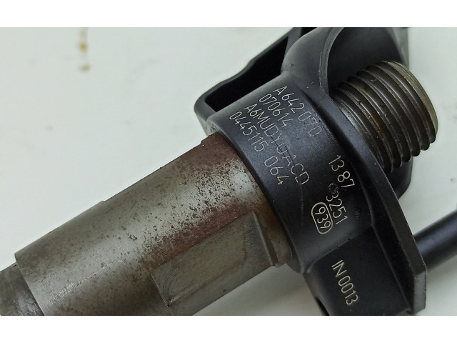 Форсунка A6420701387, 0445115064    Chrysler 300 - 300C   