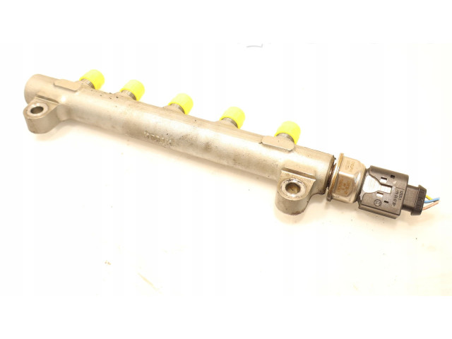 Vstřikovací lišta R9144Z271A KIA Rio