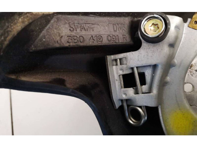 Руль Volkswagen Golf IV 1998 - 2005 года 3b0419091r