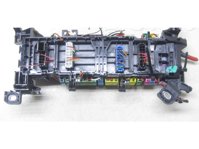 Блок предохранителей A2465400340 Mercedes-Benz A W176