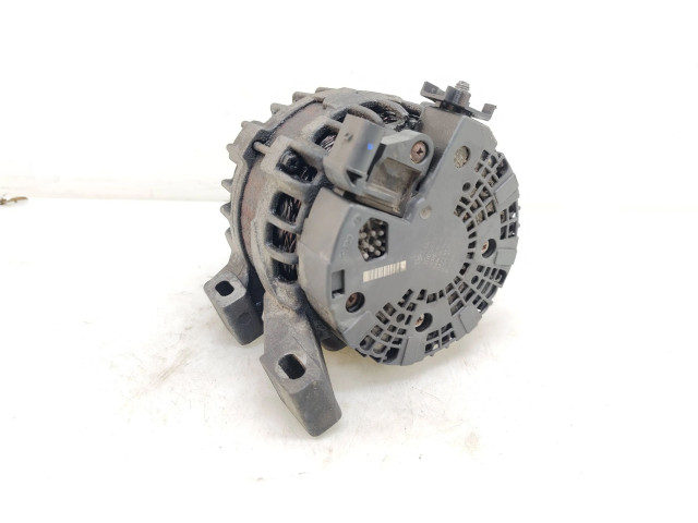 Генератор 30659131, 0125811005   Volvo V60      