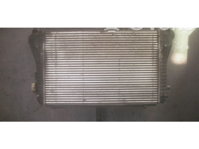 Интеркулер 1K0145803AS, 1K0145803CG Volkswagen Golf VI