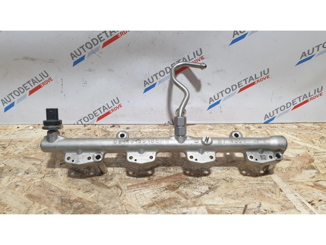 Vstřikovací lišta 8665633, 8631820 BMW X1 F48 F49 pro benzínový motor 2.0 B48