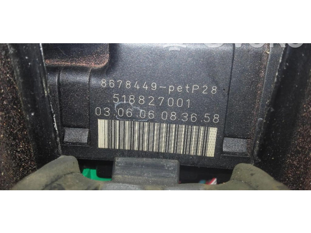 Блок предохранителей  8678449, 518827001   Volvo XC90    