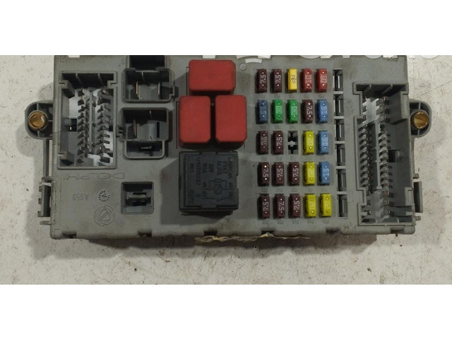 Блок предохранителей 51799306, 51799306 Fiat Idea