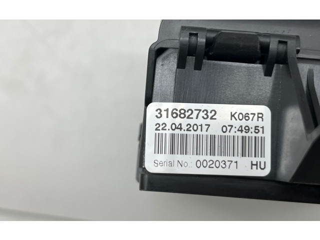 Блок предохранителей 31682732, 0020371 Volvo S90, V90