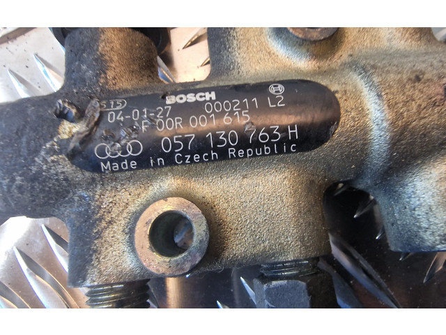 Vstřikovací lišta 057130763H, 057130758 Audi A8 S8 D3 4E