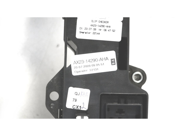 Блок предохранителей 8X2T14A003AA, AX2314290AHA Jaguar XF X250