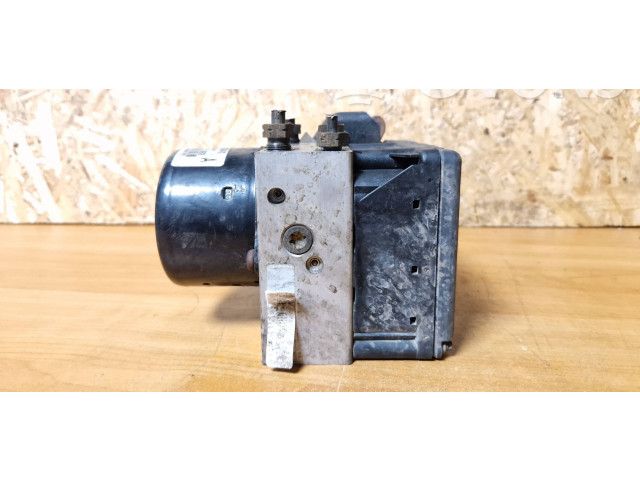 Блок АБС 9496942   Volvo  V70  2005 - 2008 года