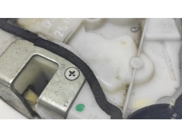 Задний замок