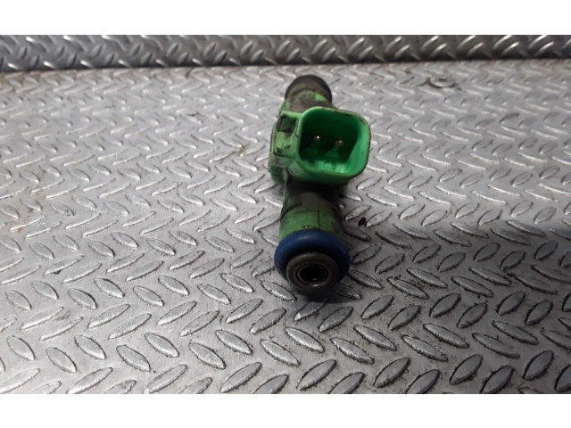 Vstřikovač 04861454AA Chrysler Town & Country IV pro benzínový motor 3.3