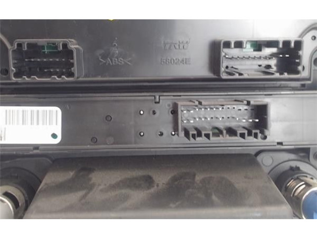 Блок управления климат-контролем 55111011AG Jeep Grand Cherokee (WK)