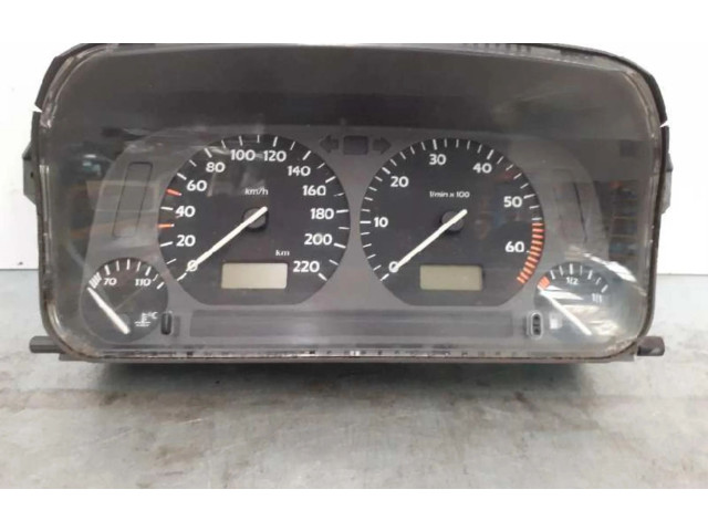 Панель приборов 1H0919864J Volkswagen Golf III