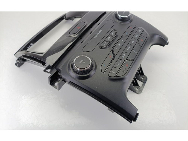 Блок управления климат-контролем LB3T18E245 Ford Ranger