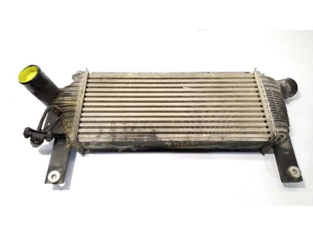 Интеркулер 14461EB360 Nissan Navara 2.5