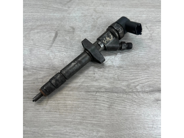Vstřikovač 8200084534 Renault Vel Satis pro naftový motor 2.2