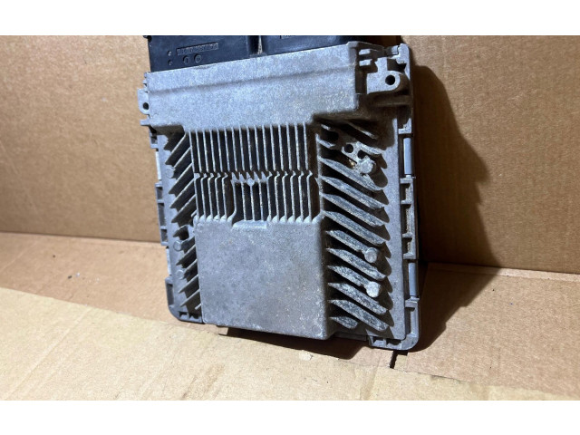 Řídící jednotka    Audi A8 S8 D4 4H 2013