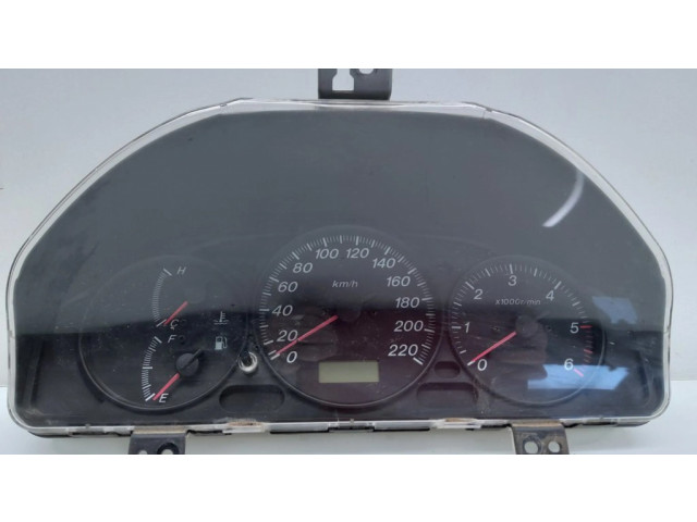 Přístrojová deska Mazda Premacy 2001 WHCB16