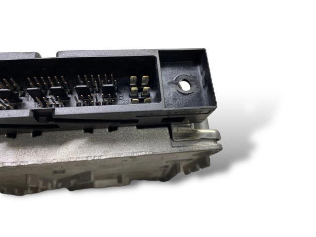 Блок управления двигателя 30646978A   Volvo V70