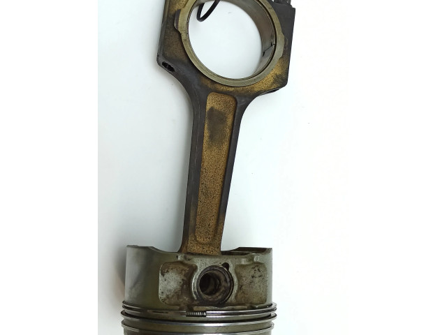 Поршень с шатуном Jaguar XJ X308 для бензинового двигателя 4.0