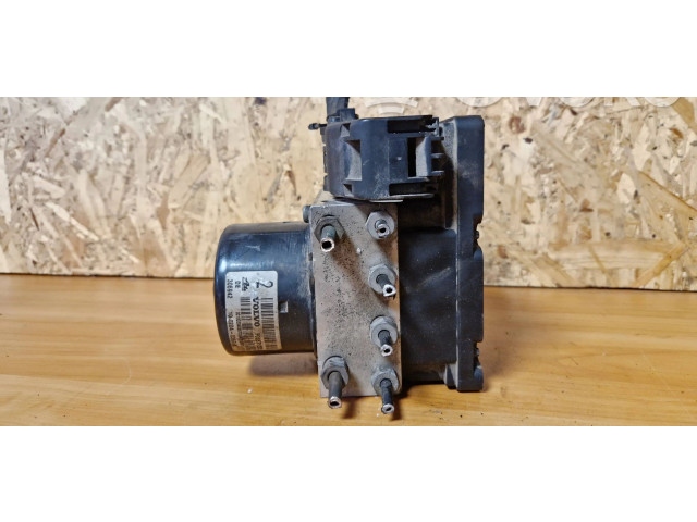 Блок АБС 8671224   Volvo  XC90  2003 - 2006 года