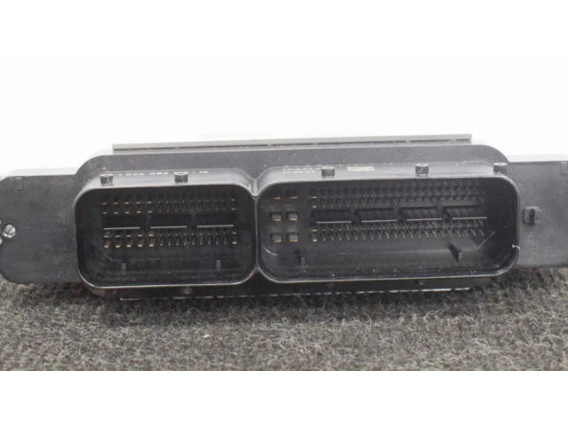 Блок управления двигателя 0261S09386, 04E907309AD   Audi Q3 8U