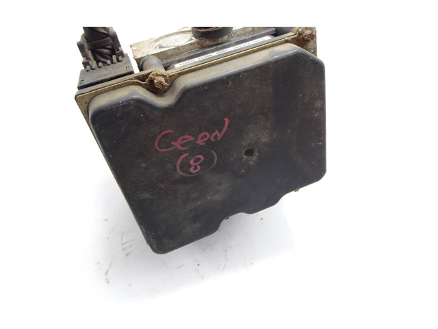 Блок АБС 0265950695, 89203H0334   KIA  Ceed  2012 - 2018 года