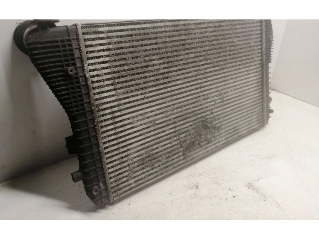Интеркулер  1K0145803L, 1K0145803T   Volkswagen Golf Plus 