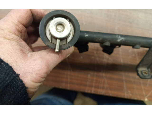 Форсунка     Citroen Xantia   