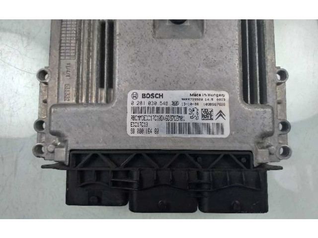 Řídící jednotka 9808016480, 0281030548 Peugeot 308 2014