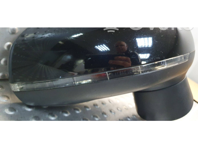 Zpětné zrcátko Audi A1 2010