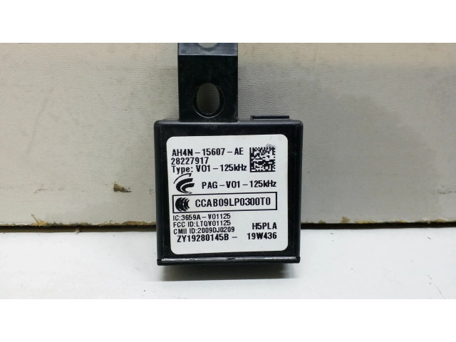 Блок управления AH4N15607AE Jaguar E-Pace