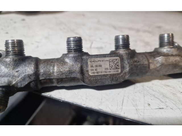 Vstřikovací lišta 04L130093 Volkswagen Transporter - Caravelle T6