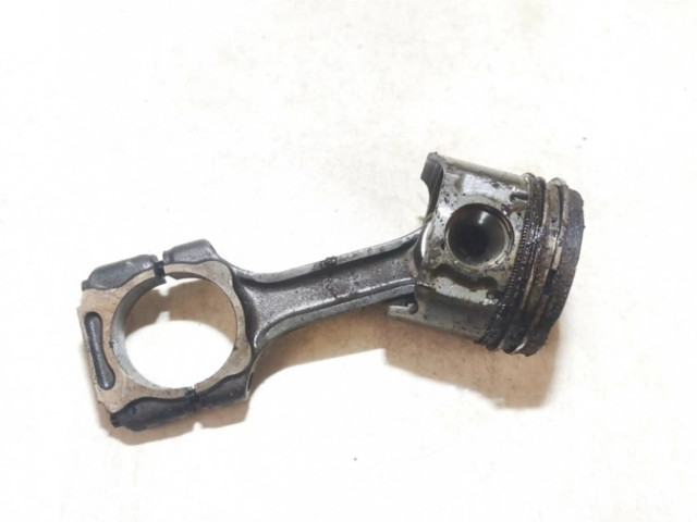  Поршень с шатуном  66430  SsangYong Rexton для дизельного двигателя 2.7