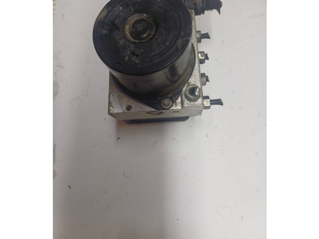 Блок АБС 6R0614117D, 0265231945 Skoda Fabia Mk2 (5J) 2007 - 2014 года