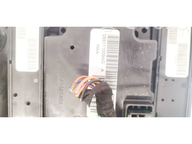 Блок управления климат-контролем 055111009AG, P56050137AD Jeep Grand Cherokee (WK)