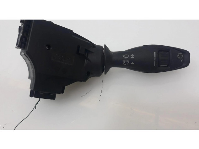 Включатель стеклоочистителей