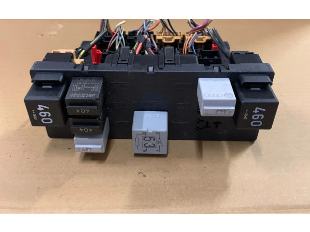 Блок комфорта 3C0937049AD, F005V00630 Volkswagen Caddy