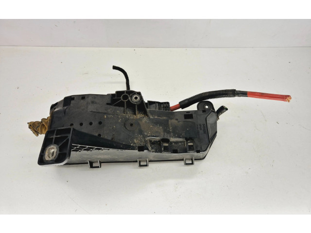 Блок предохранителей  9494210   Volvo V70    