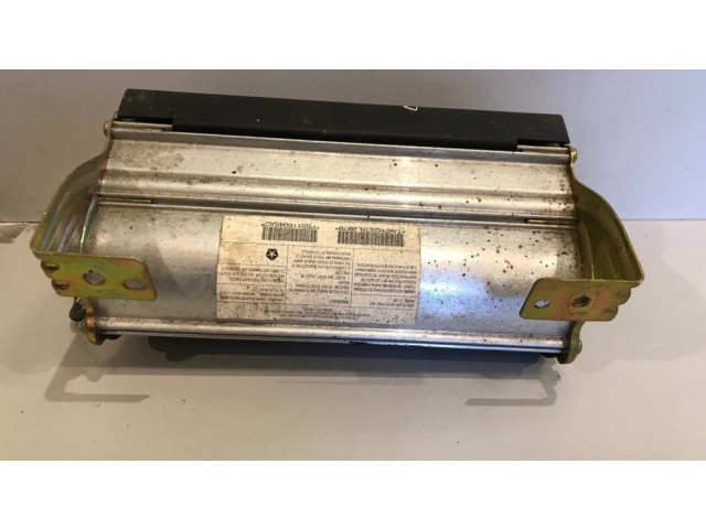 Подушка безопасности пассажира P55115945AC Jeep Grand Cherokee (WJ)