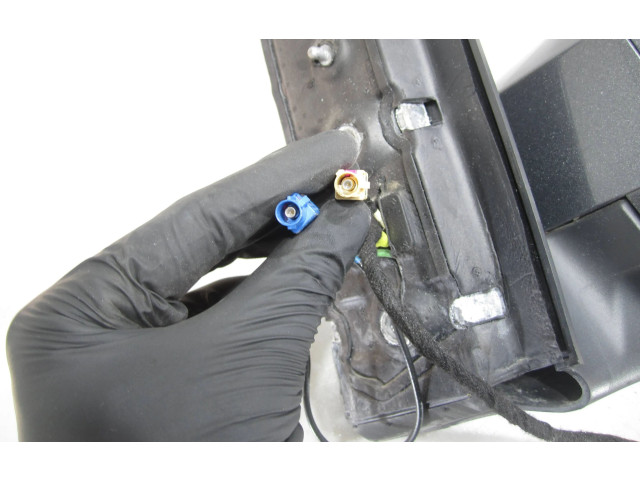 Зеркало электрическое Volkswagen Caddy 2015 - 2020 года