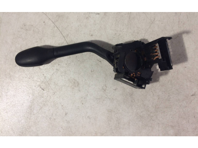 Ручка стеклоочистителей 1H6953503AA   Volkswagen PASSAT B4