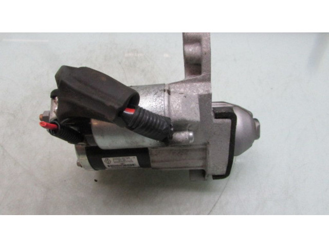 Стартер 233004979R Nissan Micra K14