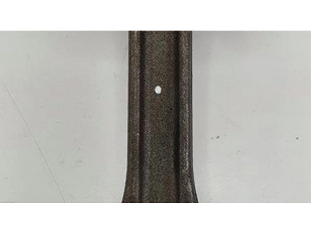  Поршень с шатуном  811118, D5244T4  Volvo XC90 для дизельного двигателя 2.4