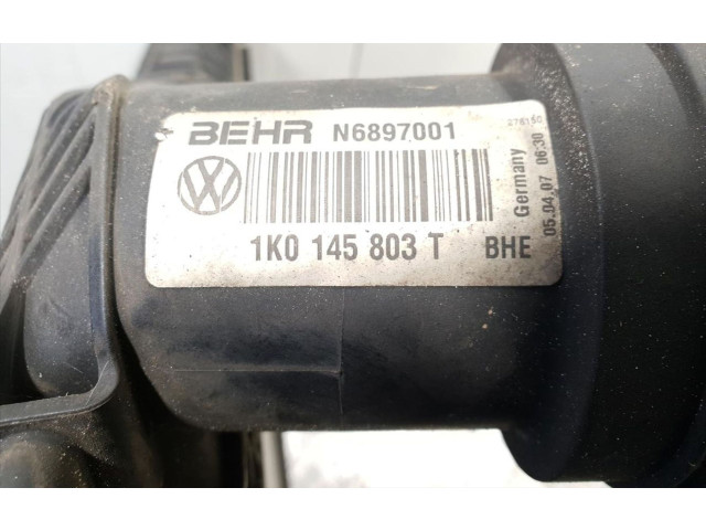 Интеркулер 1K0145803T Audi A3 S3 8P 2.0