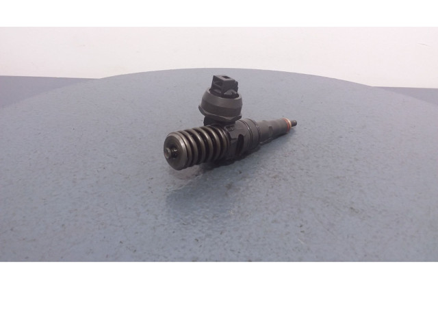 Vstřikovač 038130073AG, 038130073AG Volkswagen Caddy