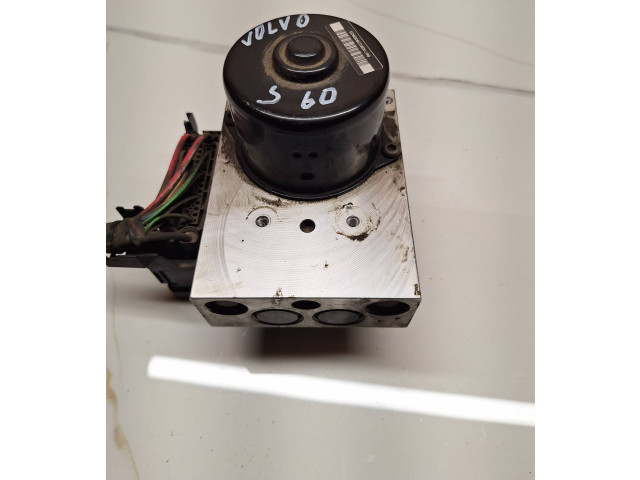 Блок АБС 8671224, 5WK84002 Volvo S60 2005 - 2010 года