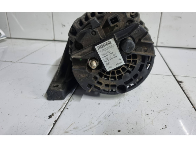 Генератор 30658085, 0124525060   Volvo S80      